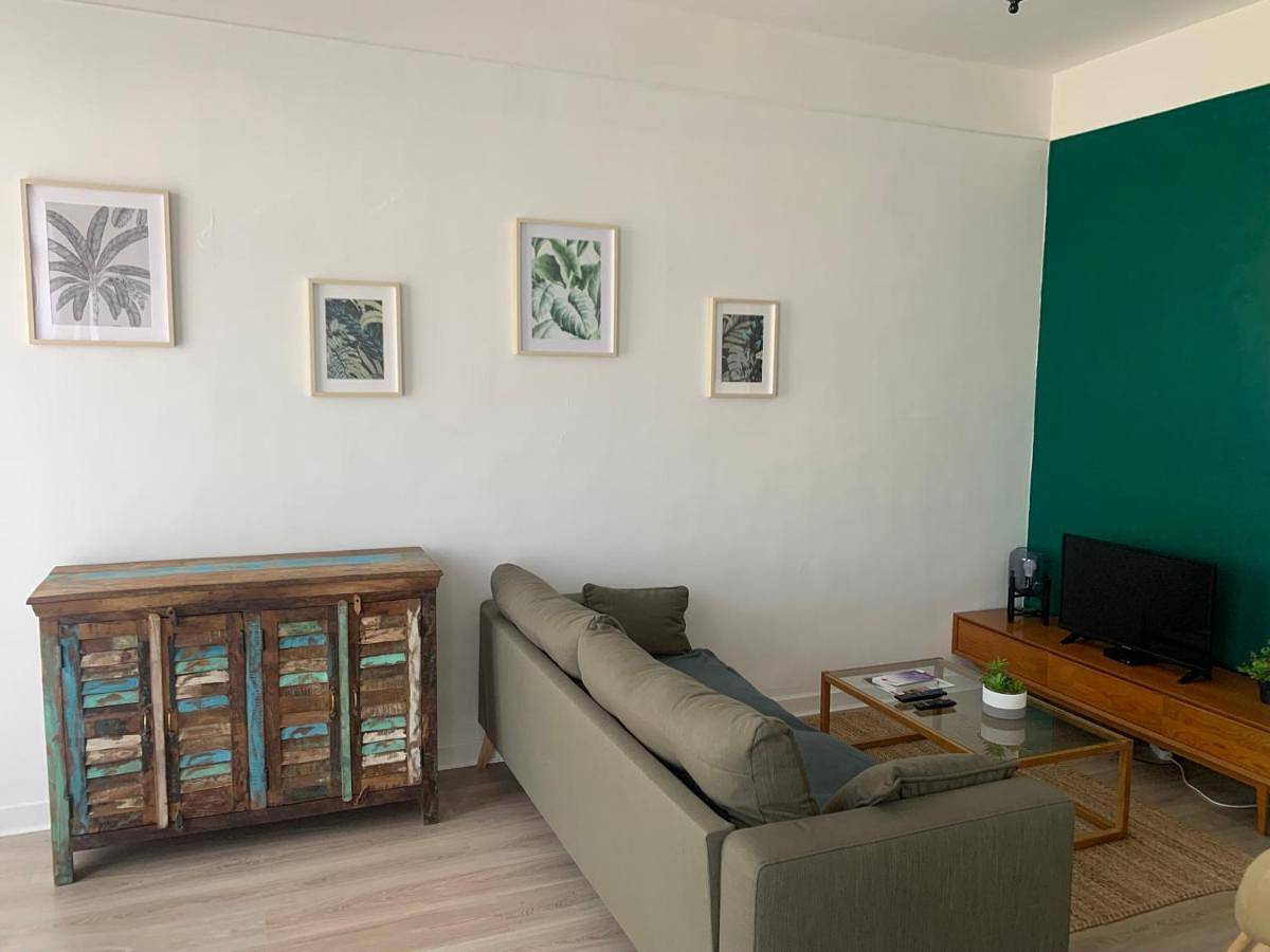 Appartement entier, Douai 1 spacieux et joli appartement in Douai, Département Nord