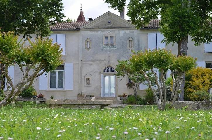 Location de vacances pour 9 personnes, avec jardin et vue dans Sainte-Croix-du-Mont - 2