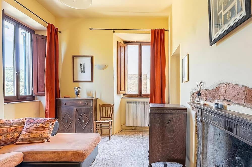 Ganze Wohnung, Luxus-Refugium in Montevettolini in Monsummano Terme, Pistoia Provinz