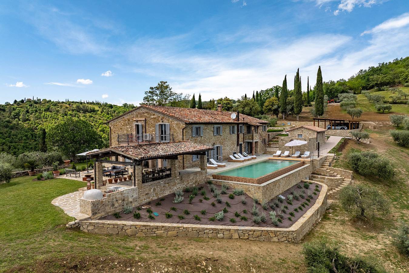 Tenuta Santa Cristina 10, Emma Villas in Gubbio, Umbria