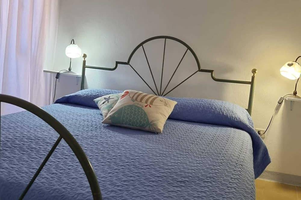 Komfortables Haus 2 Schlafzimmer und ein Badezimmer. Große terrasse in Bosa, Planargia
