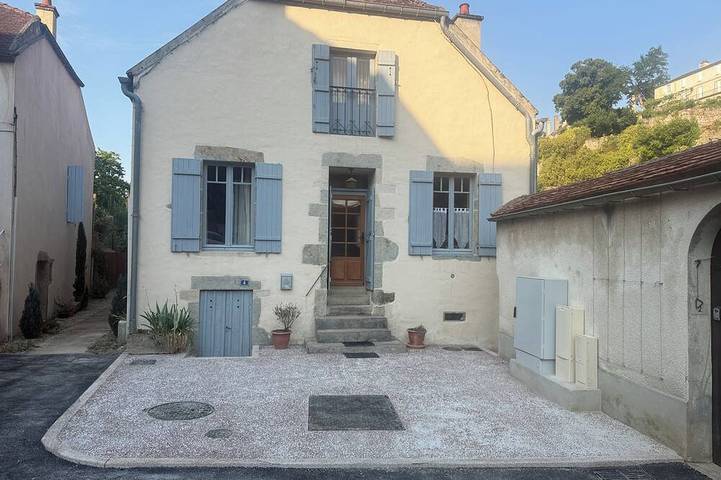 Gîte pour 5 personnes, avec Terrasse et Jardin