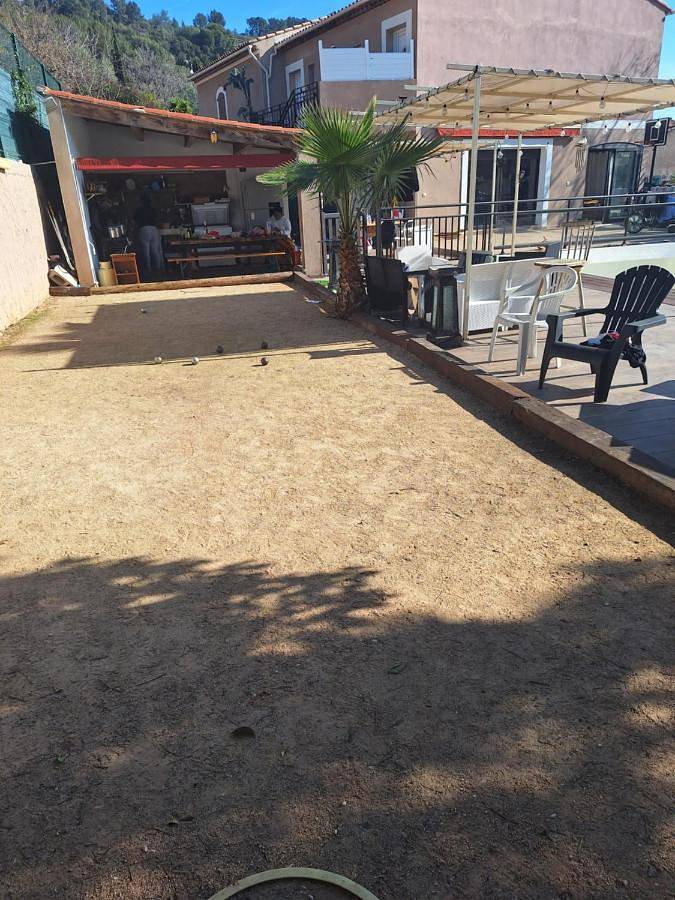 Appartement de vacances pour 4 personnes, avec piscine et terrasse