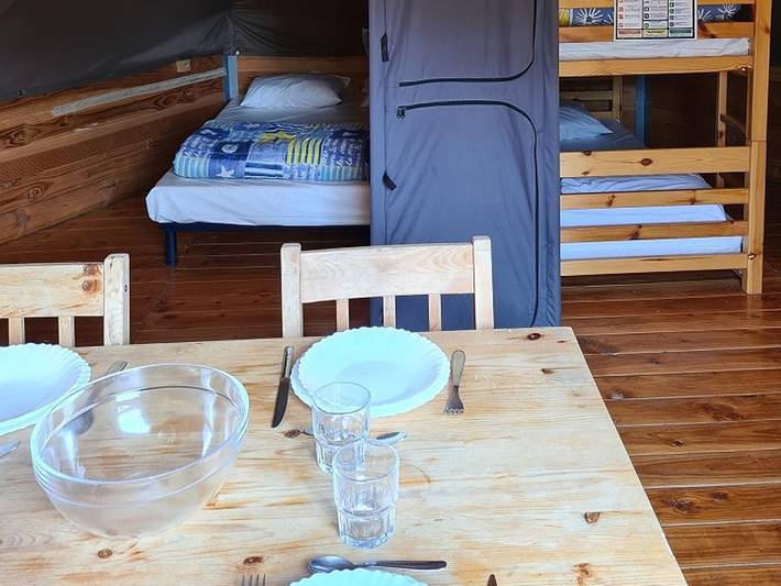 Camping pour 2 personnes, avec balcon/terrasse, adapté aux familles dans la Sarthe - 3