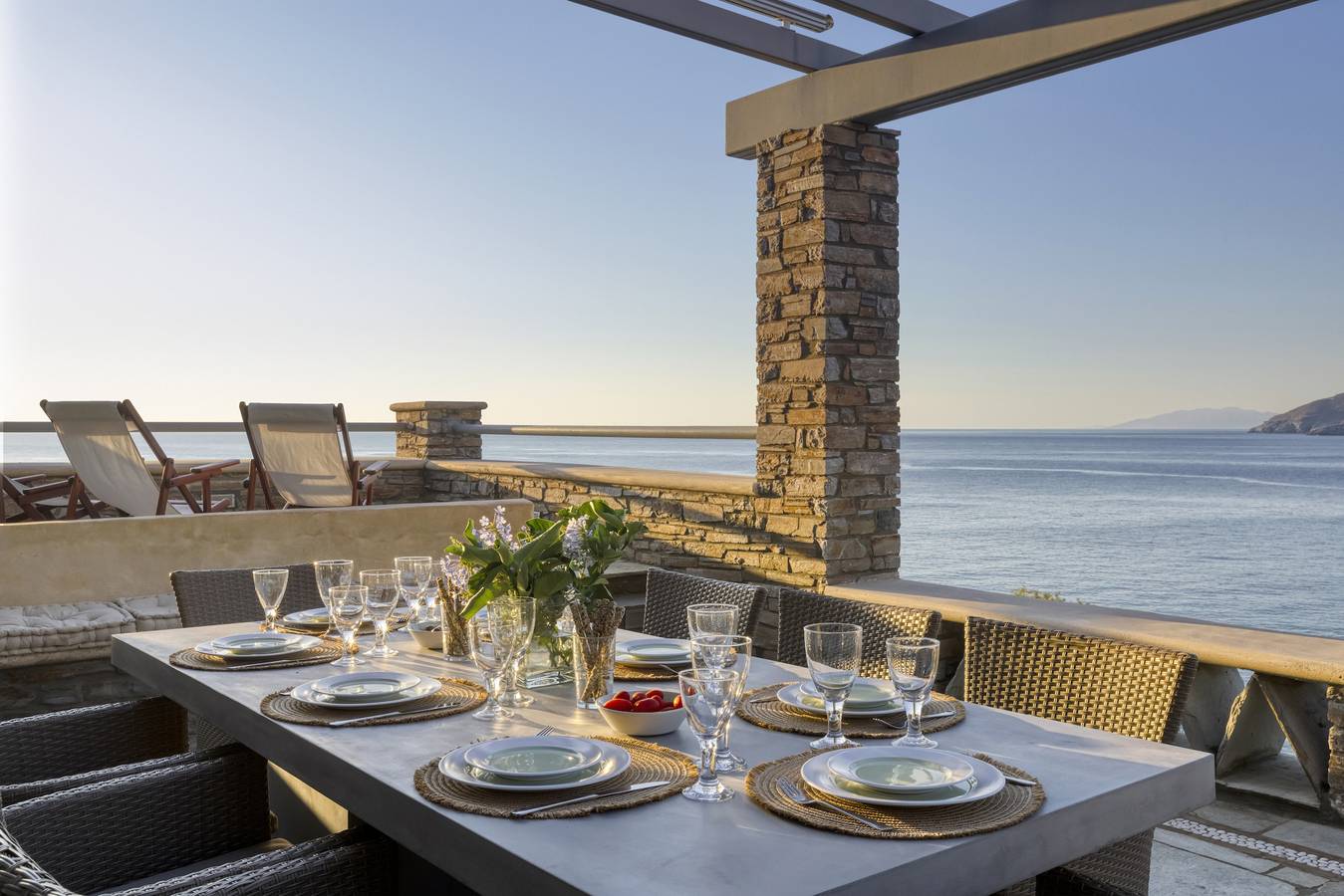 Andros 4 Up ·Seaview Beach Retreat in Andros in Andros