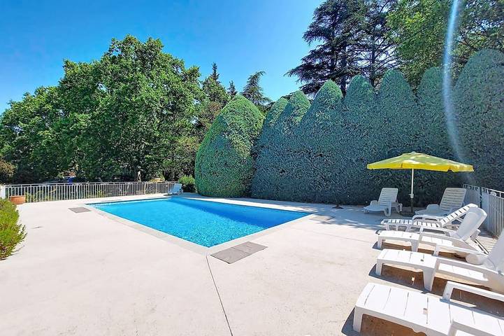 Ferienhaus für 8 Personen, mit Pool und Garten, mit Haustier - 1