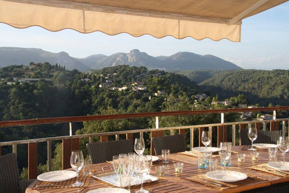Panorama Villa mit Pool für bis zu 12 Personen in Saint-Paul-de-Vence, Cannes und Umgebung