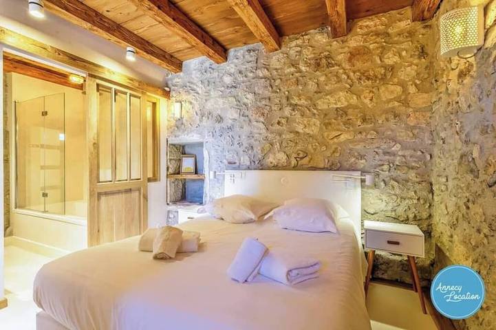 Le Grenier **** - Savoyard mazot. in Talloires-Montmin, Annecy und Umgebung