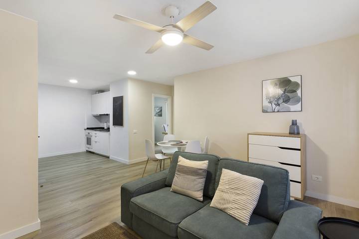 Gîte pour 4 personnes, avec bassin pour enfant dans Arinaga - 2