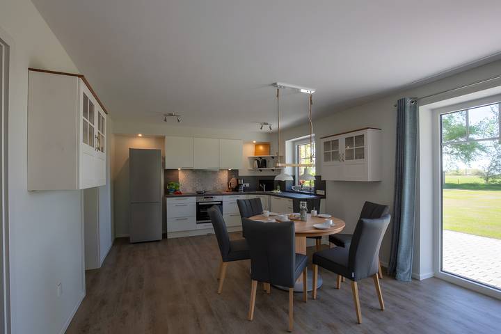 Ferienwohnung für 6 Personen, mit Garten in Pellworm