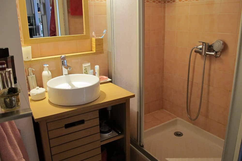 Geheel appartement, Beau studio cabine en rez de jardin dans résidence in Agay, Saint-Raphaël