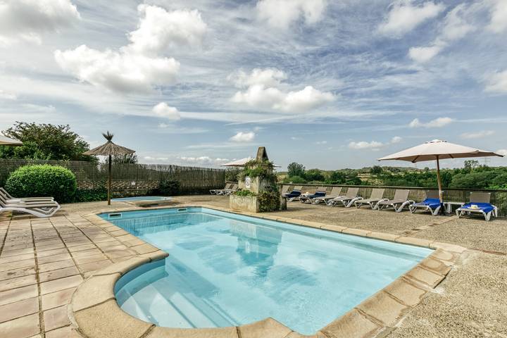 Casa rural para 5 personas, con Jardín y Piscina para niños en Saus, Alt Empordà