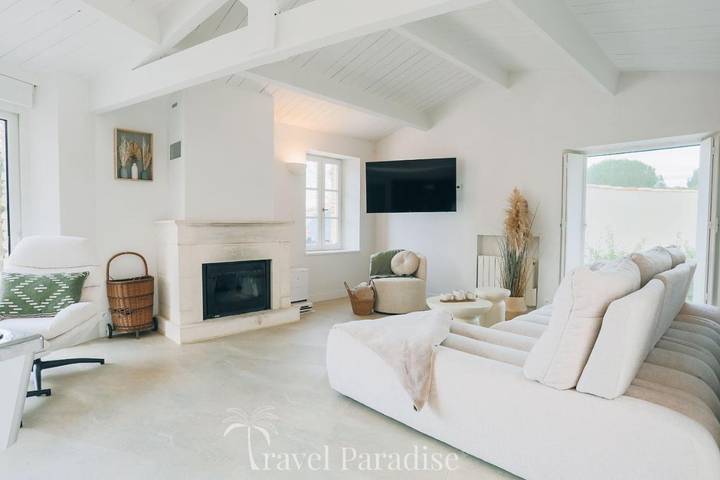 Location de vacances pour 12 personnes, avec jardin et terrasse dans Plage de Trousse-Chemise - 4