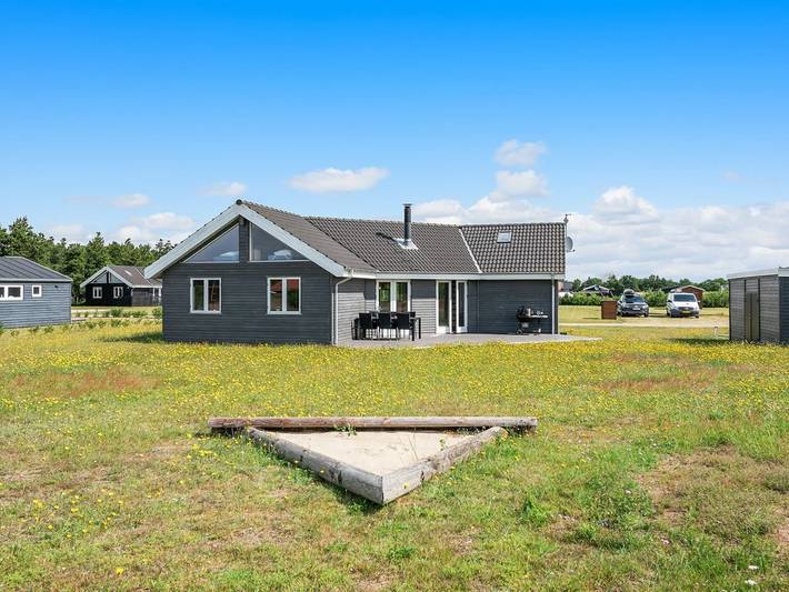 Ferienhaus für 10 Personen, mit Whirlpool und Terrasse in Skjern