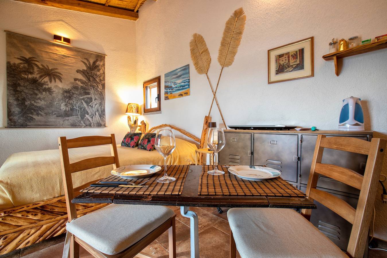 Studio entier, Studio 'Stazzo Jana' avec vue sur la mer, terrasse privée et climatisation in Trinità d'Agultu e Vignola (Borgo), Trinità d'Agultu e Vignola