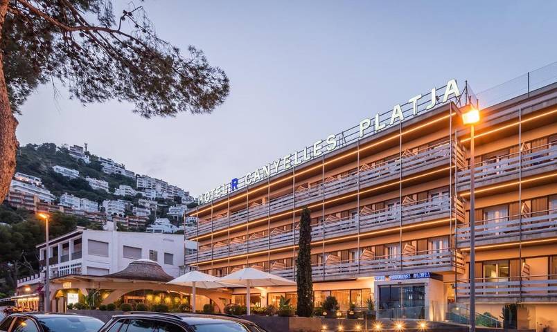 Hôtel pour 2 personnes, avec piscine et jardin dans Platja De Canyelles Petites - 3