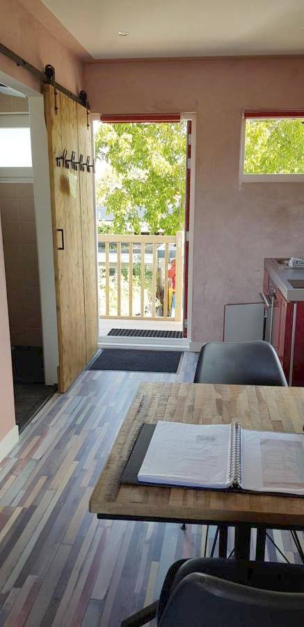 Geheel appartement, Apartment with Shower in Hoofddorp, Noord-Holland