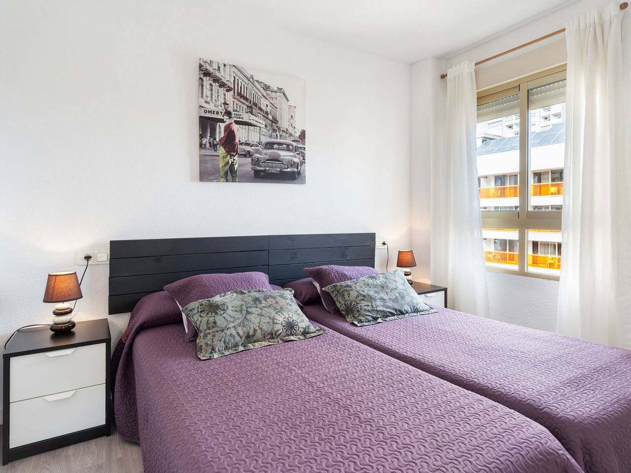 Entire apartment, Modern Apartment in Benidorm with shared Swimming Pool in Benidorm, Costa Blanca