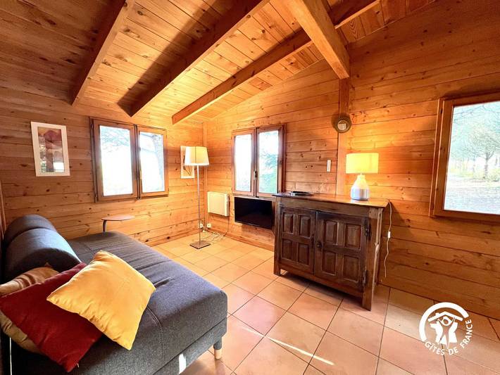 Chalet pour 2 personnes, avec terrasse ainsi que piscine et jardin dans l' Aude - 4