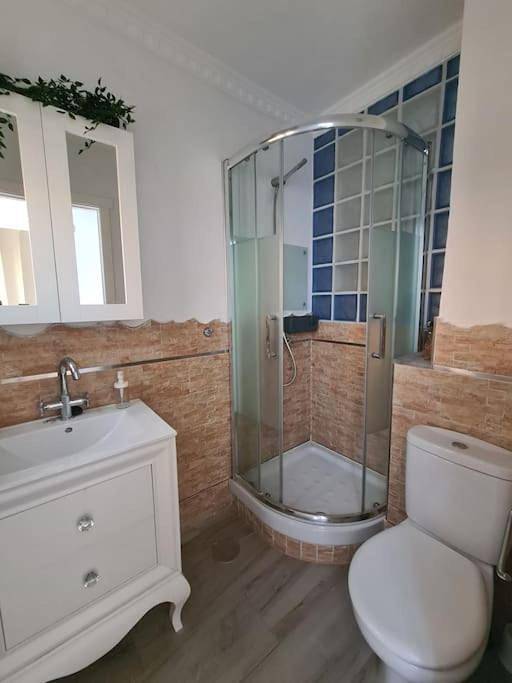 Casa rural para 10 personas, con Balcón además de Terraza y Vistas en Parque Natural del Estrecho - 2