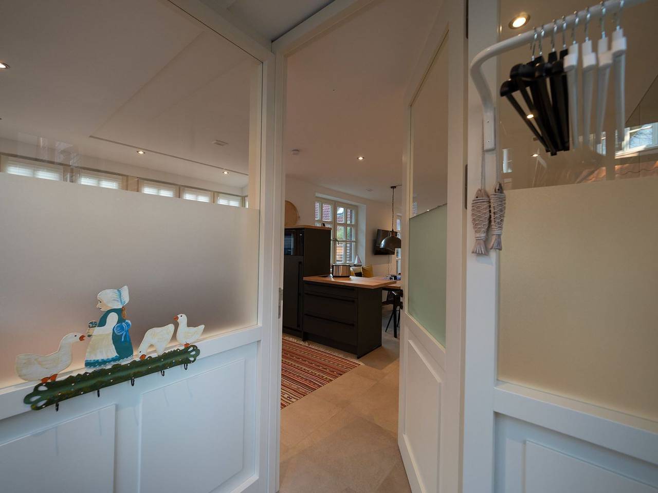 Entire apartment, Neue (2022) und stilvolle Ferienwohnung mit hochwertiger Ausstattung in zentraler Lage. in Spiekeroog