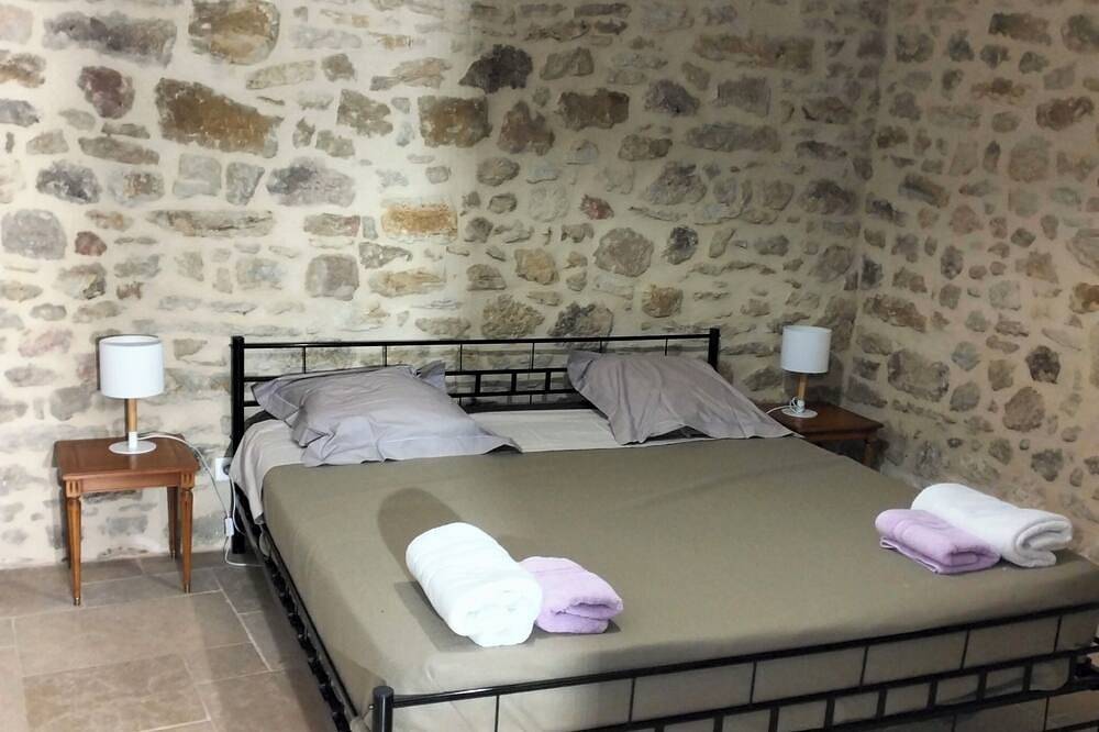 Gîte des 3 pays, ideal for reunions with family or friends in Cublac, Brive-la-Gaillarde und Umgebung