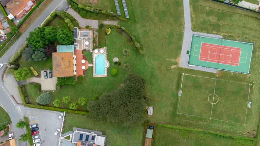 Location de vacances pour 14 personnes, avec jardin ainsi que vue et piscine, animaux acceptés dans Orentano - 4
