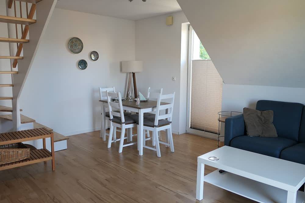 Ganze Wohnung, Upstairs6b in Petersberg, Rhön-Hessen