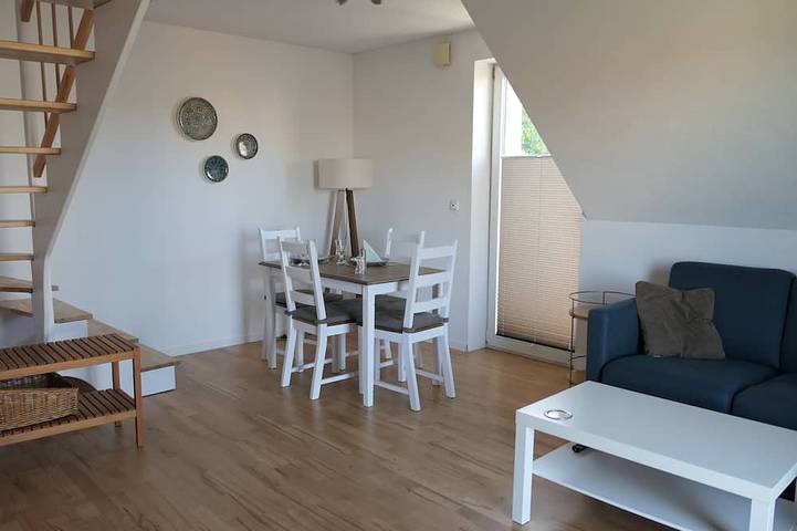 Ganze Wohnung, Upstairs6b in Petersberg, Rhön-Hessen
