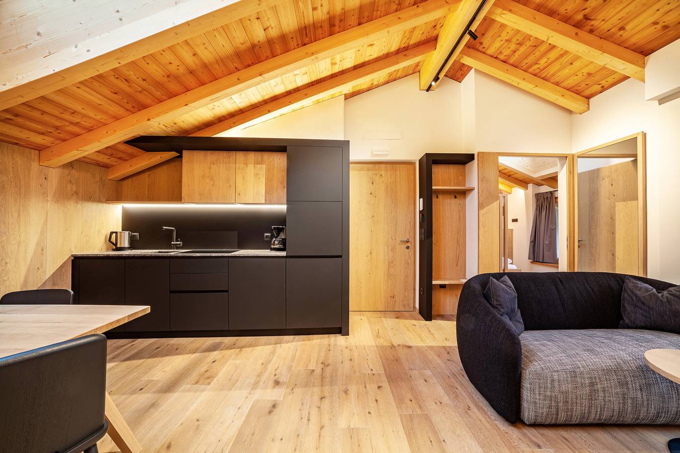 Ganze Wohnung, Ferienwohnung 'Hütterhof Herbischt' mit Bergblick, privater Terrasse und Wlan in Kuens, Passeiertal