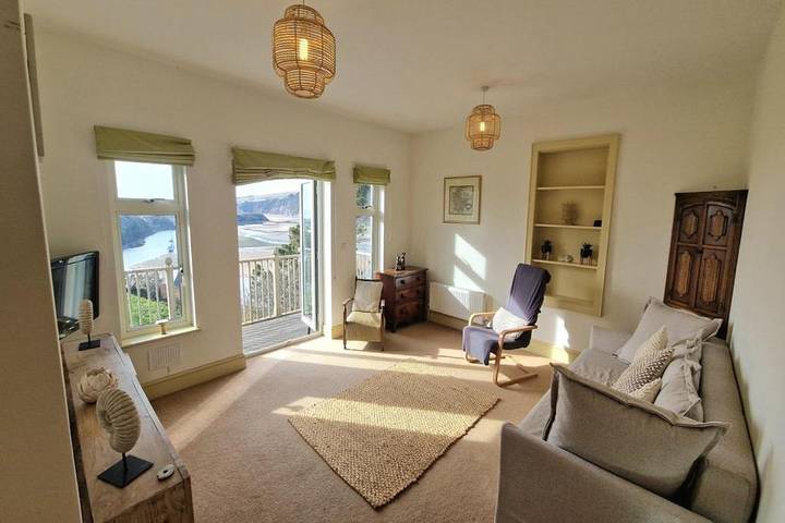 Holiday rental for 4 people, with Balcony and Terrace as well as Garden and View in Bantham