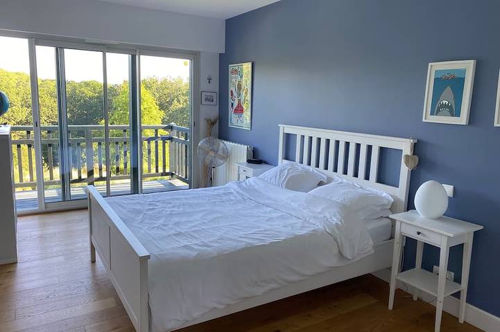 Location de vacances pour 10 personnes, avec jardin à Bassussarry - 4