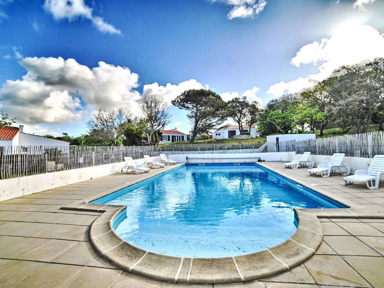 Les Cariatides 3 in Saint-Pierre-d'Oléron, Côte de Beauté