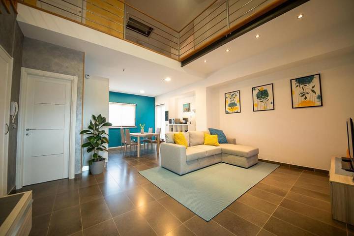 Location de vacances pour 6 personnes, avec vue et jardin à Introdacqua - 3