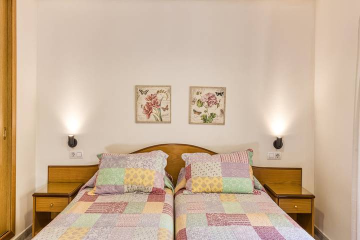 Location de vacances pour 3 personnes, avec balcon à Figueras - 2