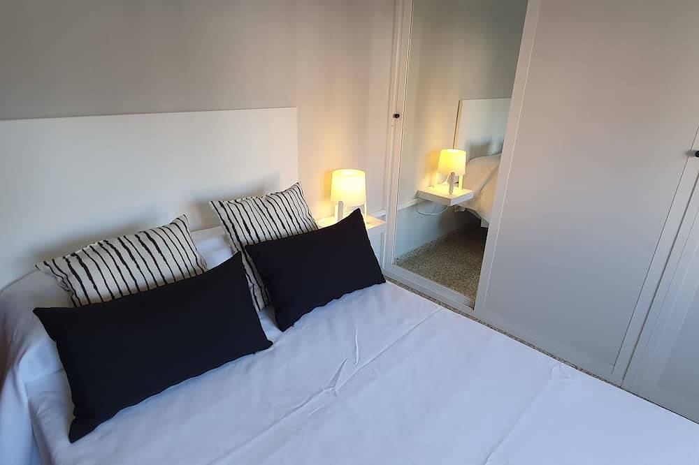 Apartamento entero, Motril centro, toda la comodidad de tener la ciudad y servicios a sus pies. in Motril, Costa Tropical