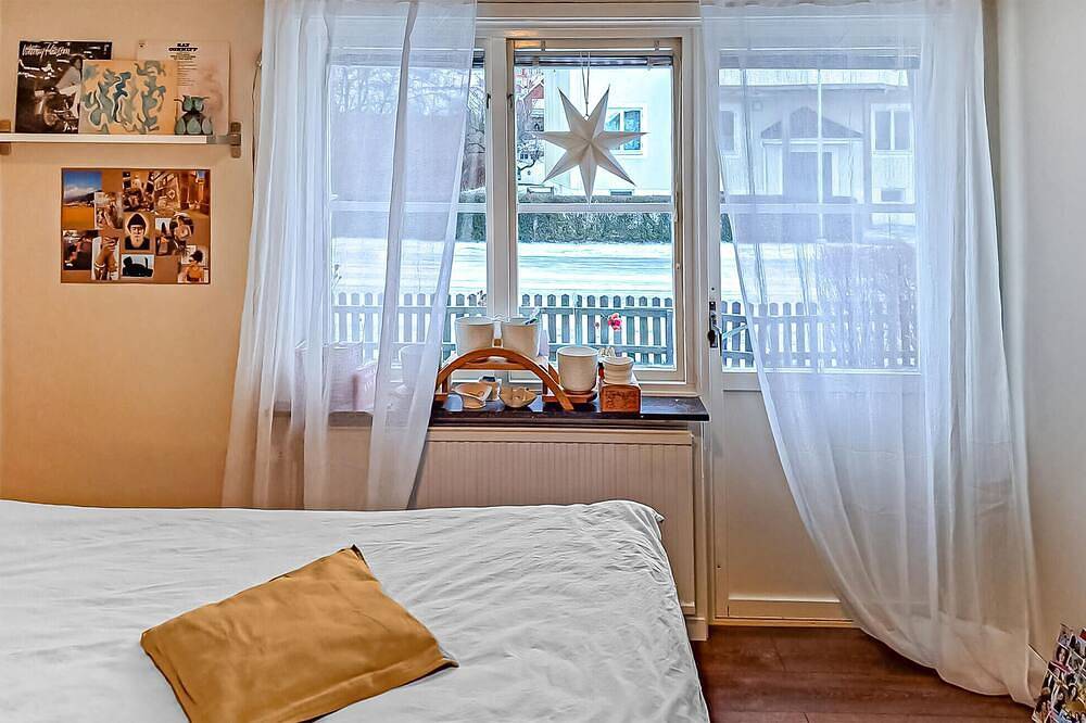 Lovely home in Gränna with sauna in Jönköping, Vättern