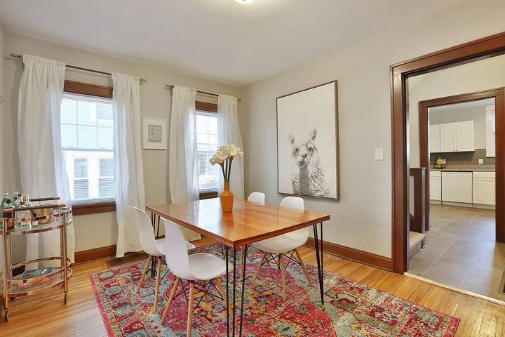 Vacation rental for 6 people, with yard and terrace in Columbus