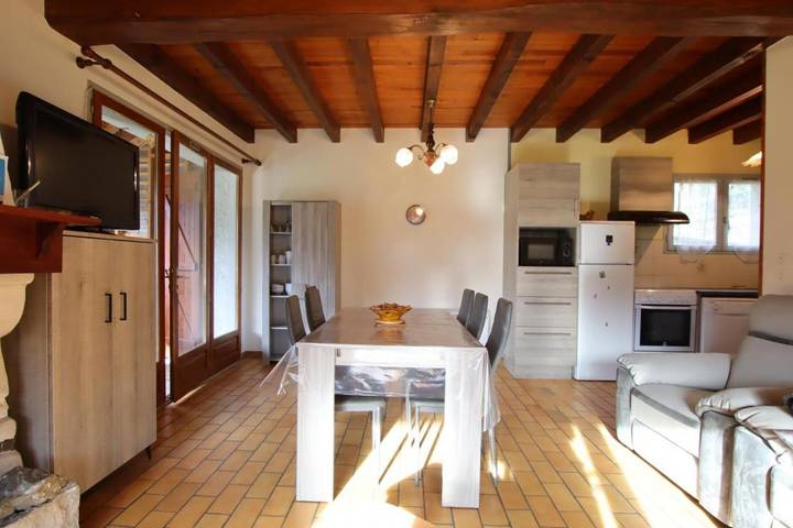 Location de vacances pour 6 personnes, avec terrasse à Béost - 4