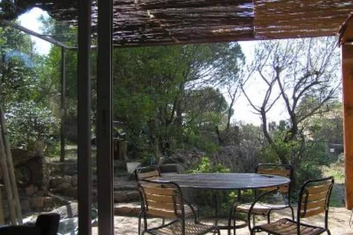 Ferienhaus für 6 Personen, mit Terrasse und Garten