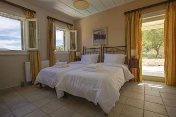 Villa for 4 People in Fiskardo, Kefalonia, Photo 3