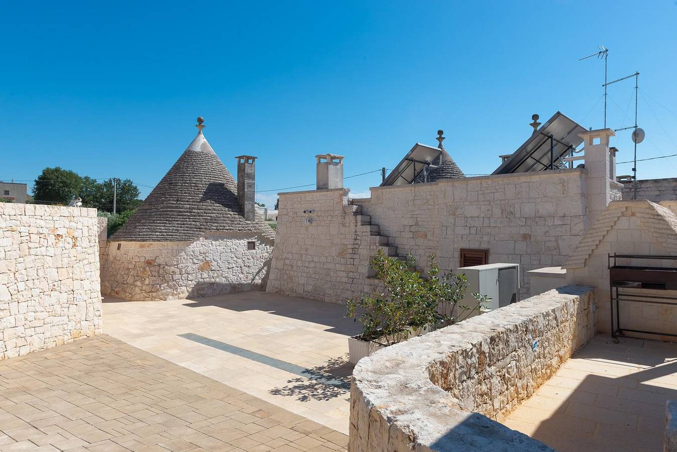 Trulli Dei Ciclamini - Locorotondo in Locorotondo, Province de Bari