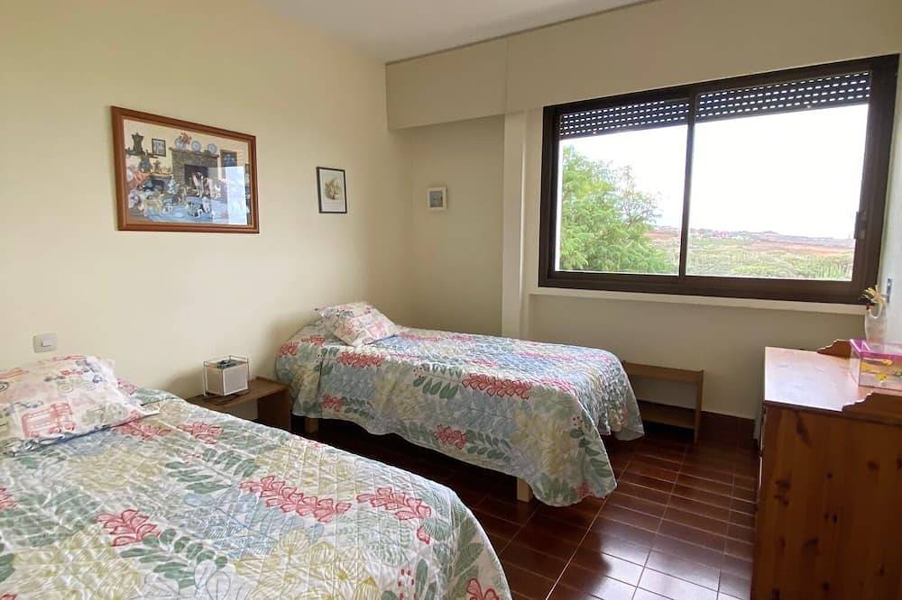 Villa ideal para familias, con Sauna, Piscina Privada y vistas a Tenerife in Gáldar, Gran Canaria Norte
