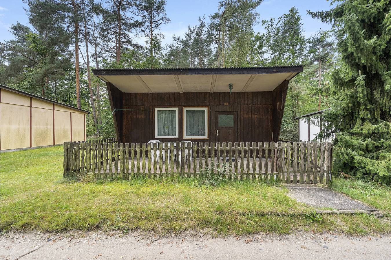 Bungalow '19 - Kimbucht' mit privater Terrasse und Gemeinschaftsgarten in Waldhufen, Oberlausitz-Niederschlesien