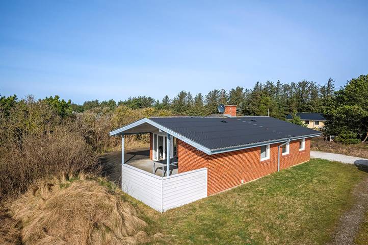 Ferieudlejning for 6 personer, med sauna og terrasse i Klegod