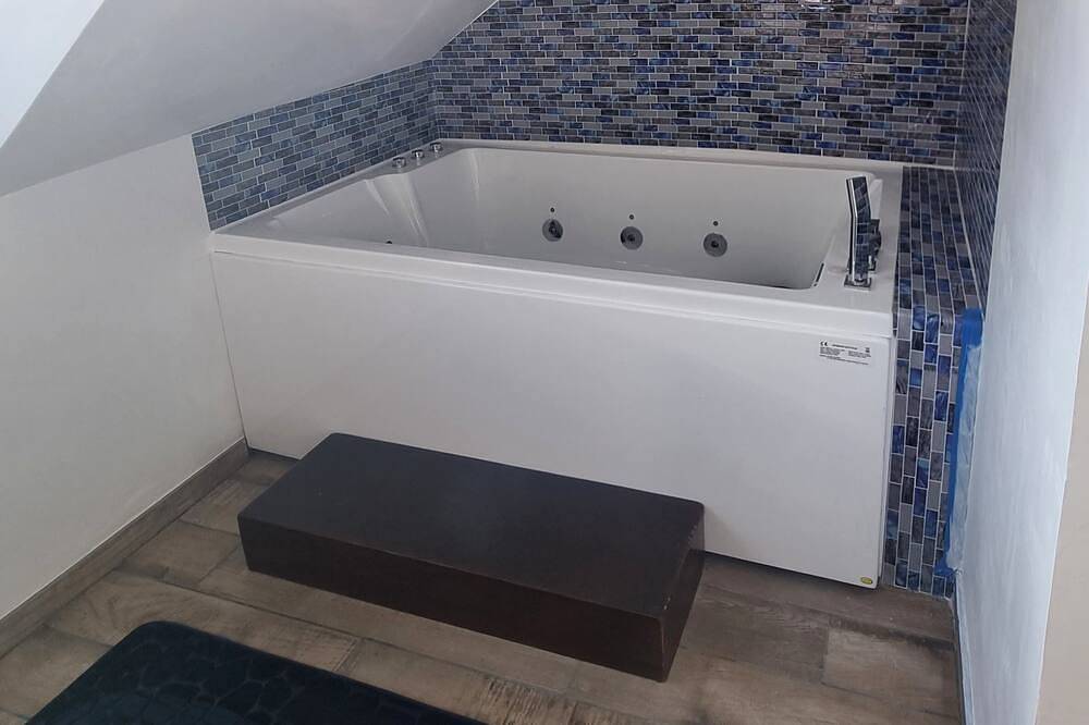 St Germain Spa & Cosy in Saint-Germain-Village, Région de Bernay