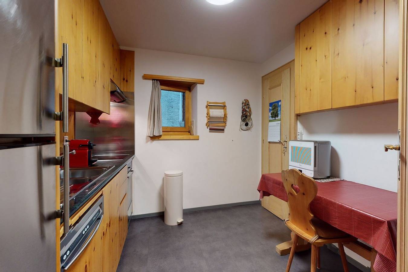 Ganze Wohnung, Apartment Pradè - 4.5-Zimmerwohnung mit Terrasse in Samedan, Sankt Moritz