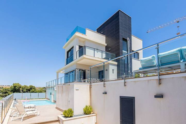 Casa rural para 12 personas, con balcón y jardín - 1