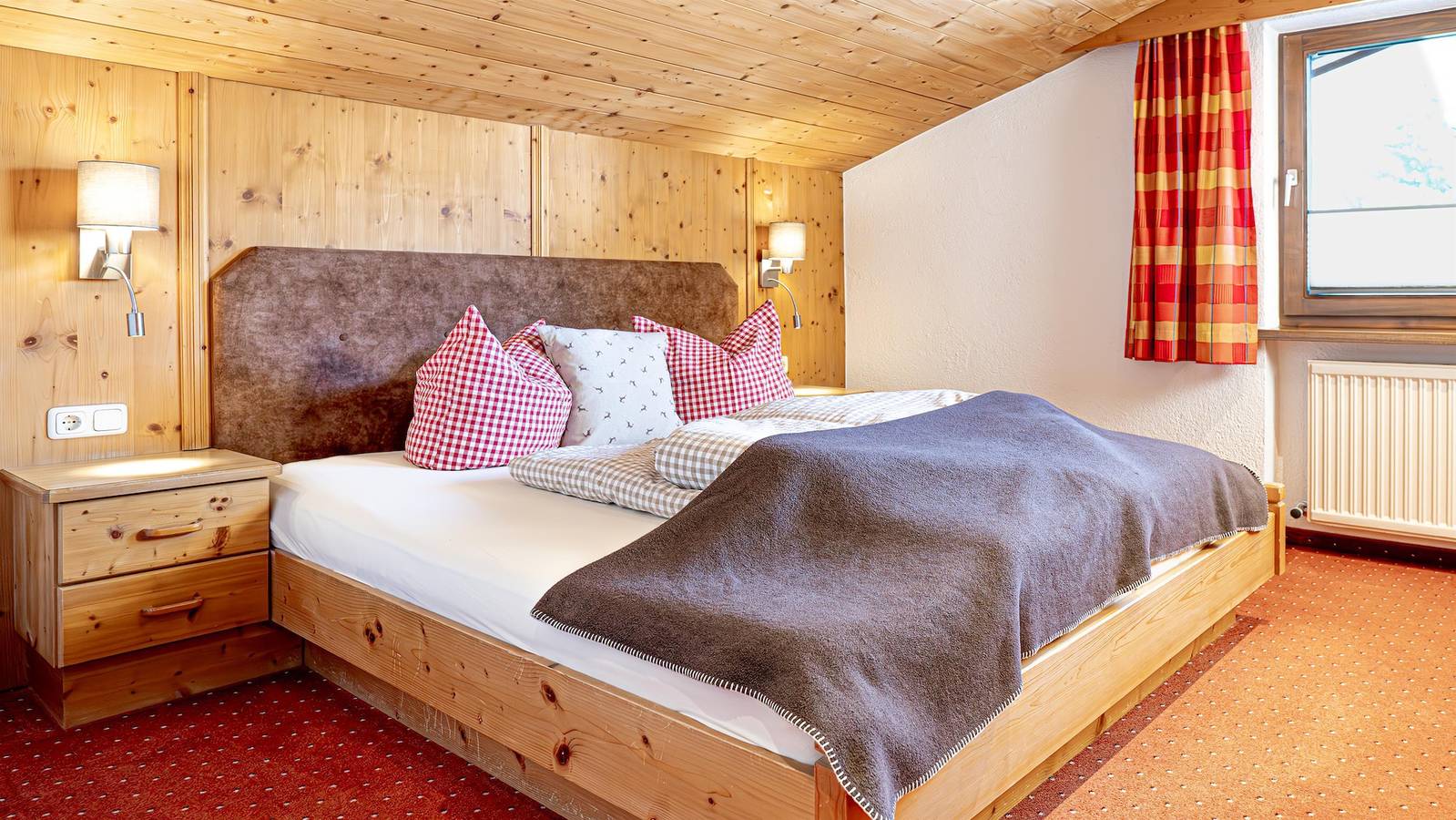 Ganze Ferienwohnung, Appartements Alpenrose in Längenfeld, Ötztal