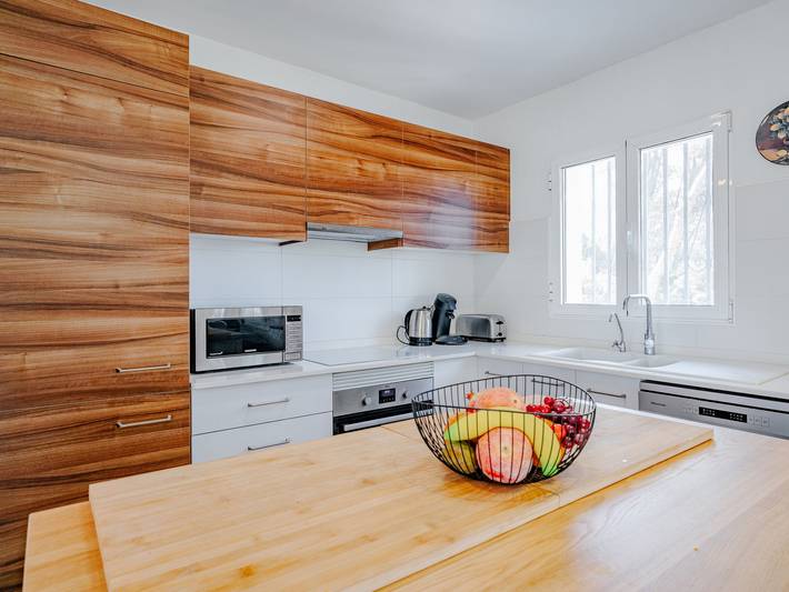 Ferienhaus für 8 Personen, mit Terrasse und Garten in Dénia - 4